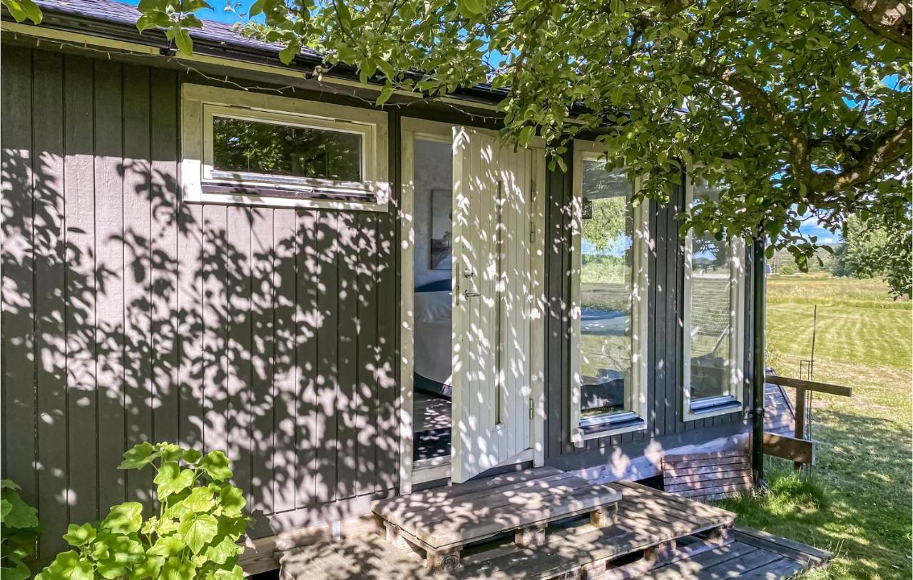 1 Bedroom Nice Home In Varberg Luaran gambar